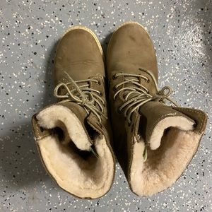 Winter boots
